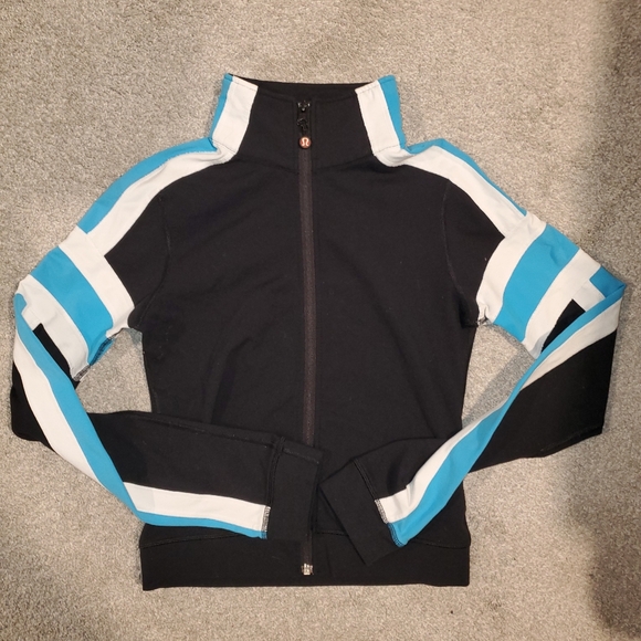 Lululemon Jacket - Picture 5 of 8